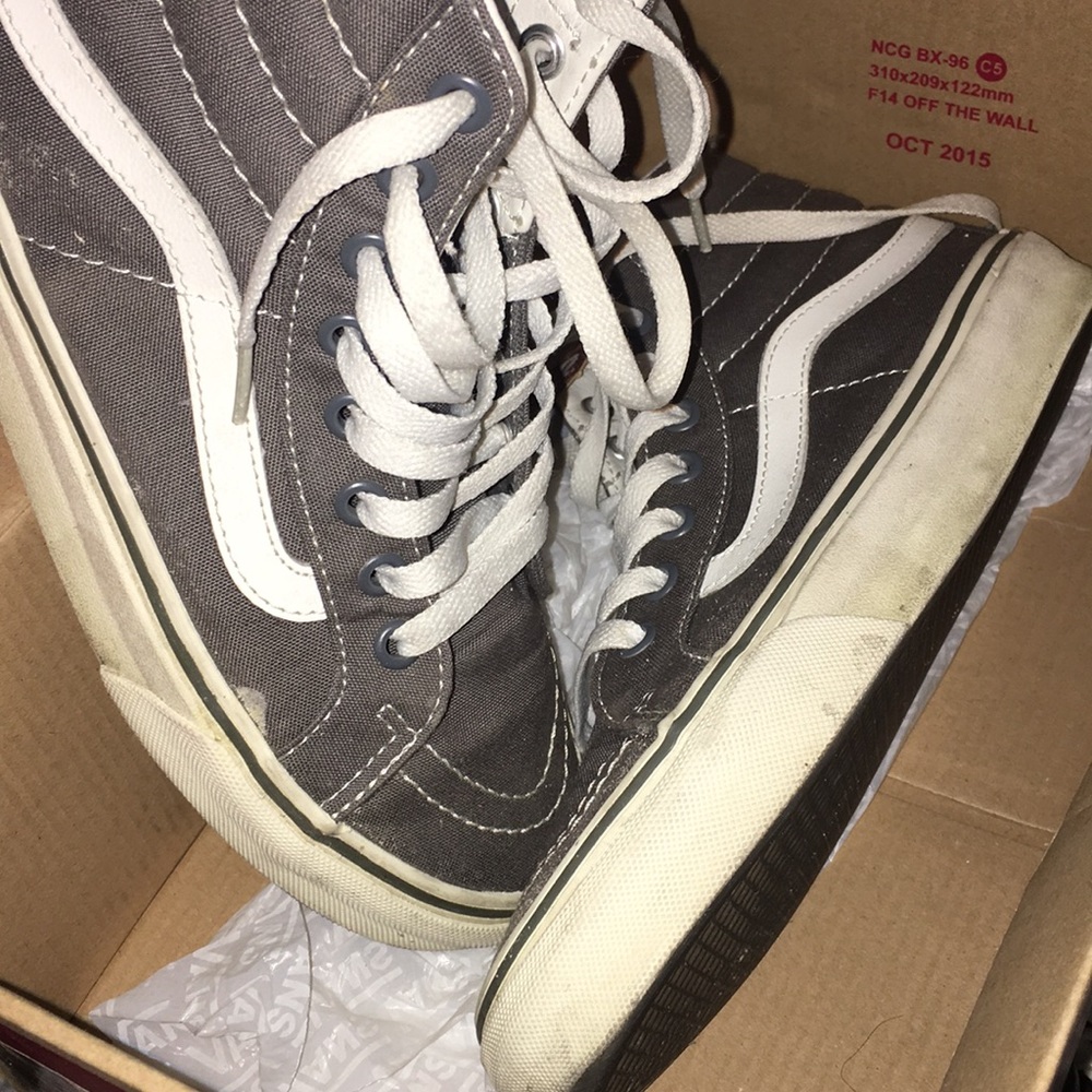 Vans - Picture 2 of 3